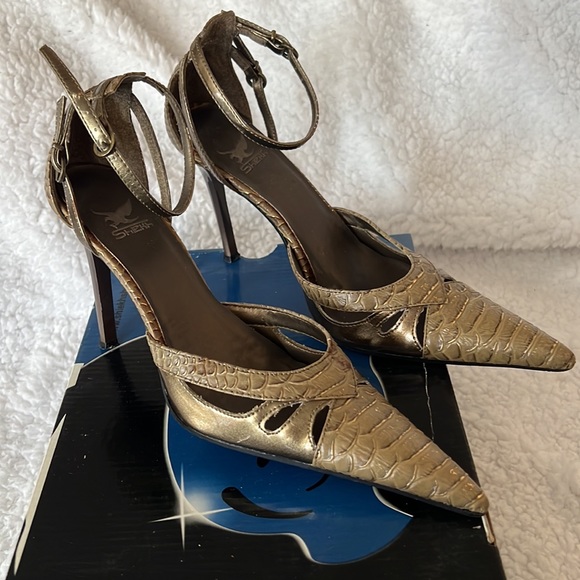 Shiekh Maira-11 Heel - Picture 2 of 7